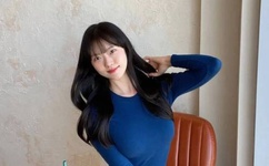 初尝人妻滑进去了莹莹视频